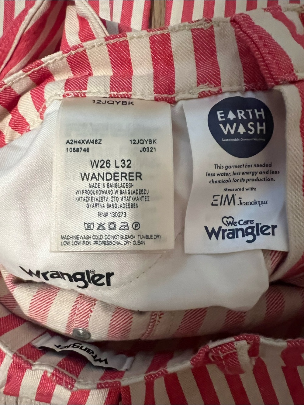 Wrangler Wanderer Bell Bottom Flare Jeans USA Red White Stripe High Rise 26 Boho - Picture 8 of 11